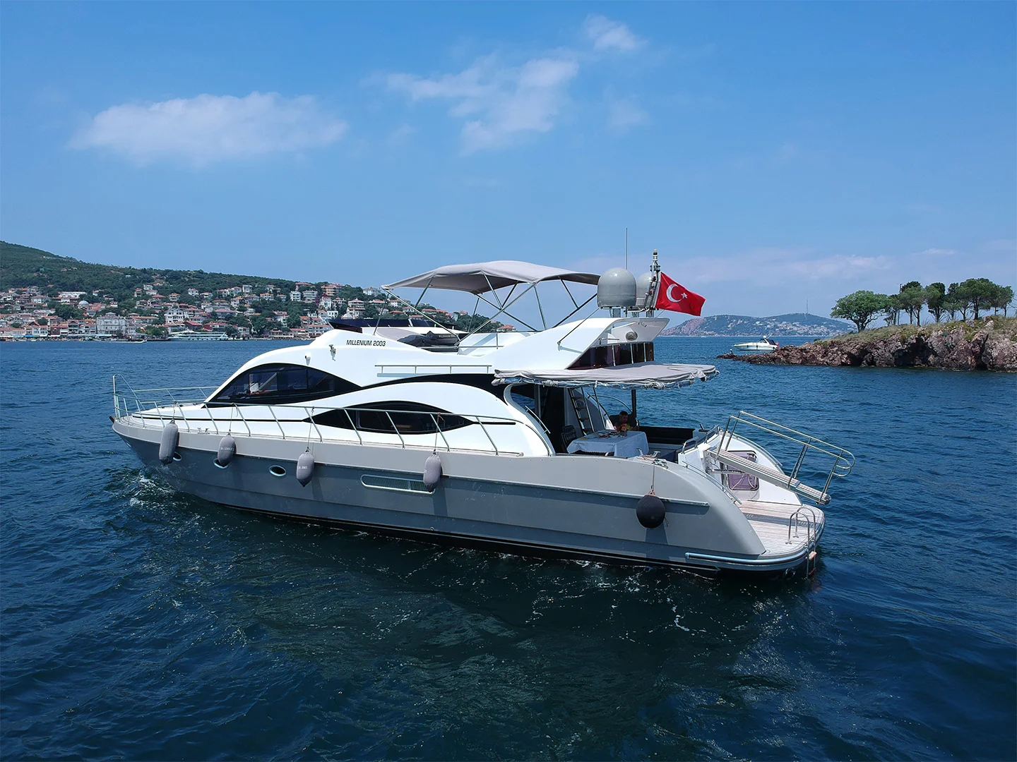 İkiyaka Yat 4 iç mekan ve salon