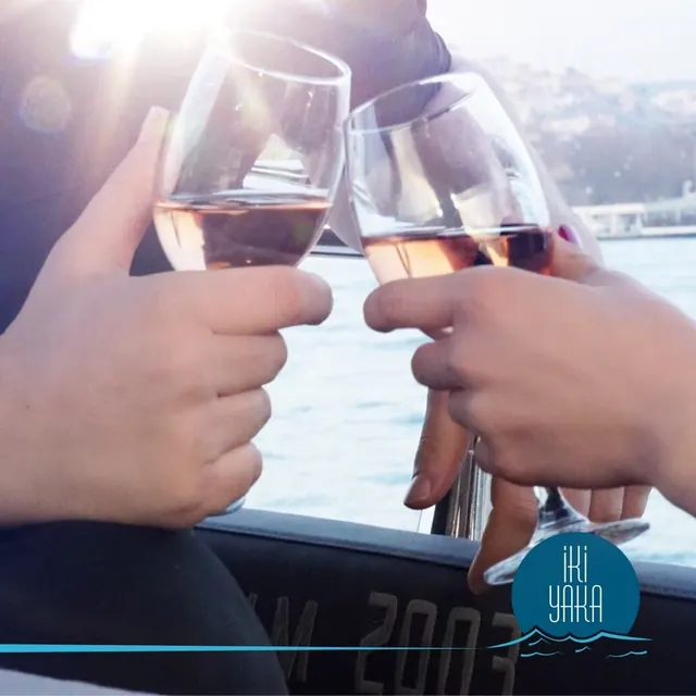 Dining on board: İkiyaka Tur