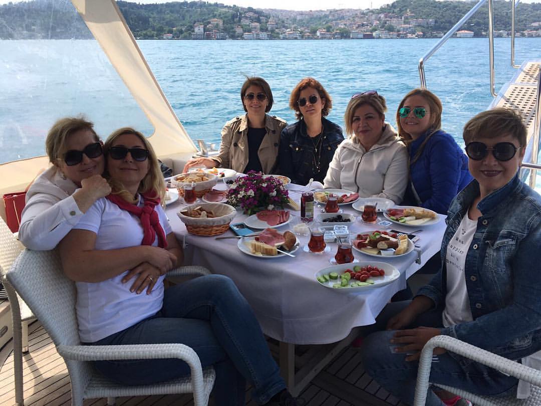 Yat ile özel etkinlik
